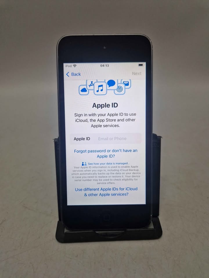 Apple iPod Touch 7th Gen (A2178) 32GB - Space Grey, B