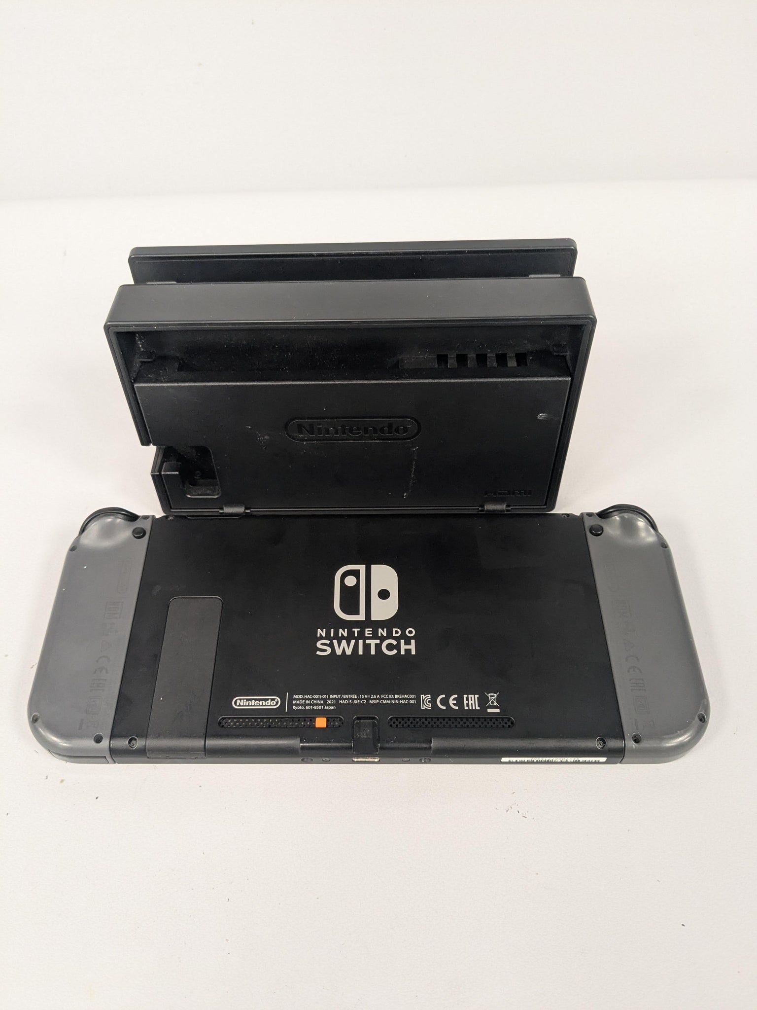 Nintendo Switch  V2 Console