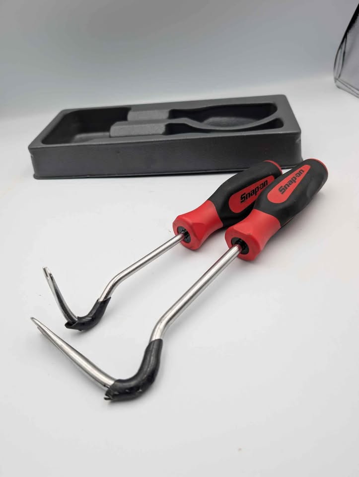 Snap On 2 Piece Non-Marring Trim Pad Tool Set - Red - ASGP102BR