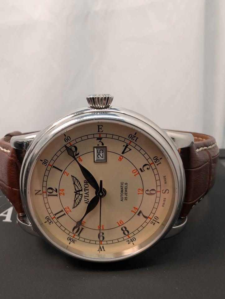 Aviator Douglas V.3.09.027.4 Swiss Made Automatic ETA Movement - Leather Strap - Boxed