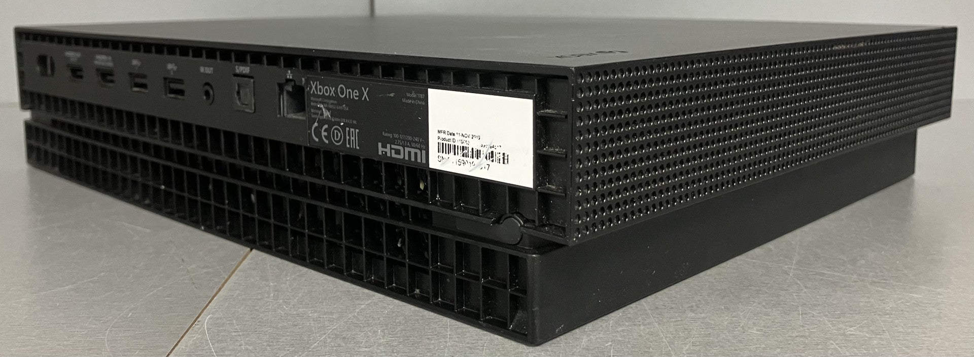 Microsoft Xbox One X Black 1TB Console Bundle ( + Star Wars Jedi Fallen Order )