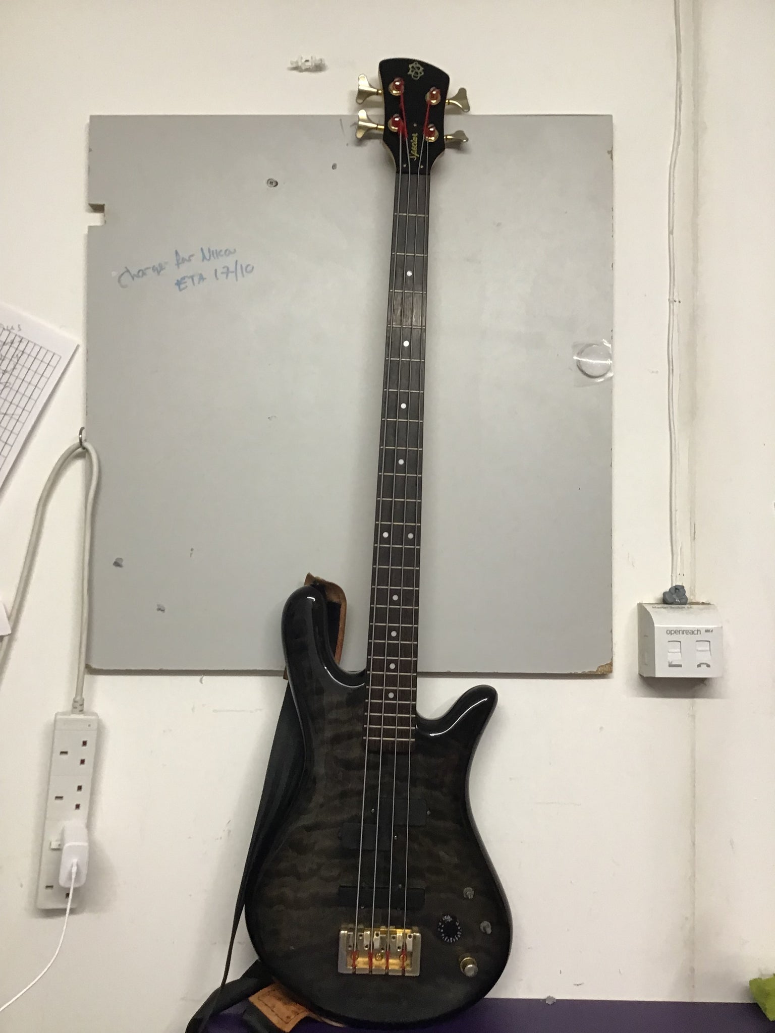 Spector Legend 4 Classic Natural Bass Guitar