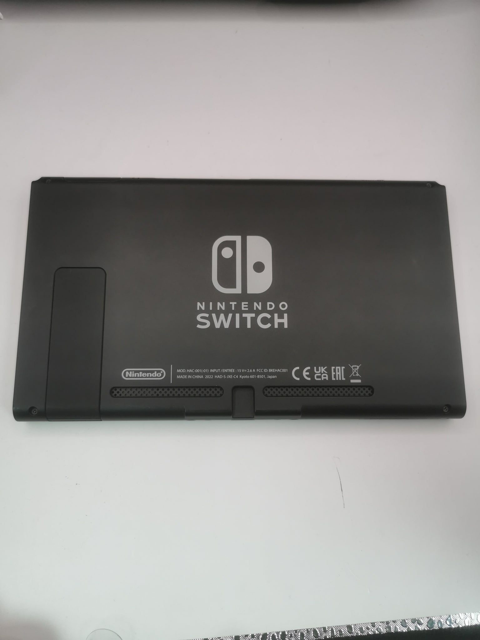 Nintendo Switch Console, 32GB, HAC-001-01, Red/Blue Joycons, Charger&Dock Included