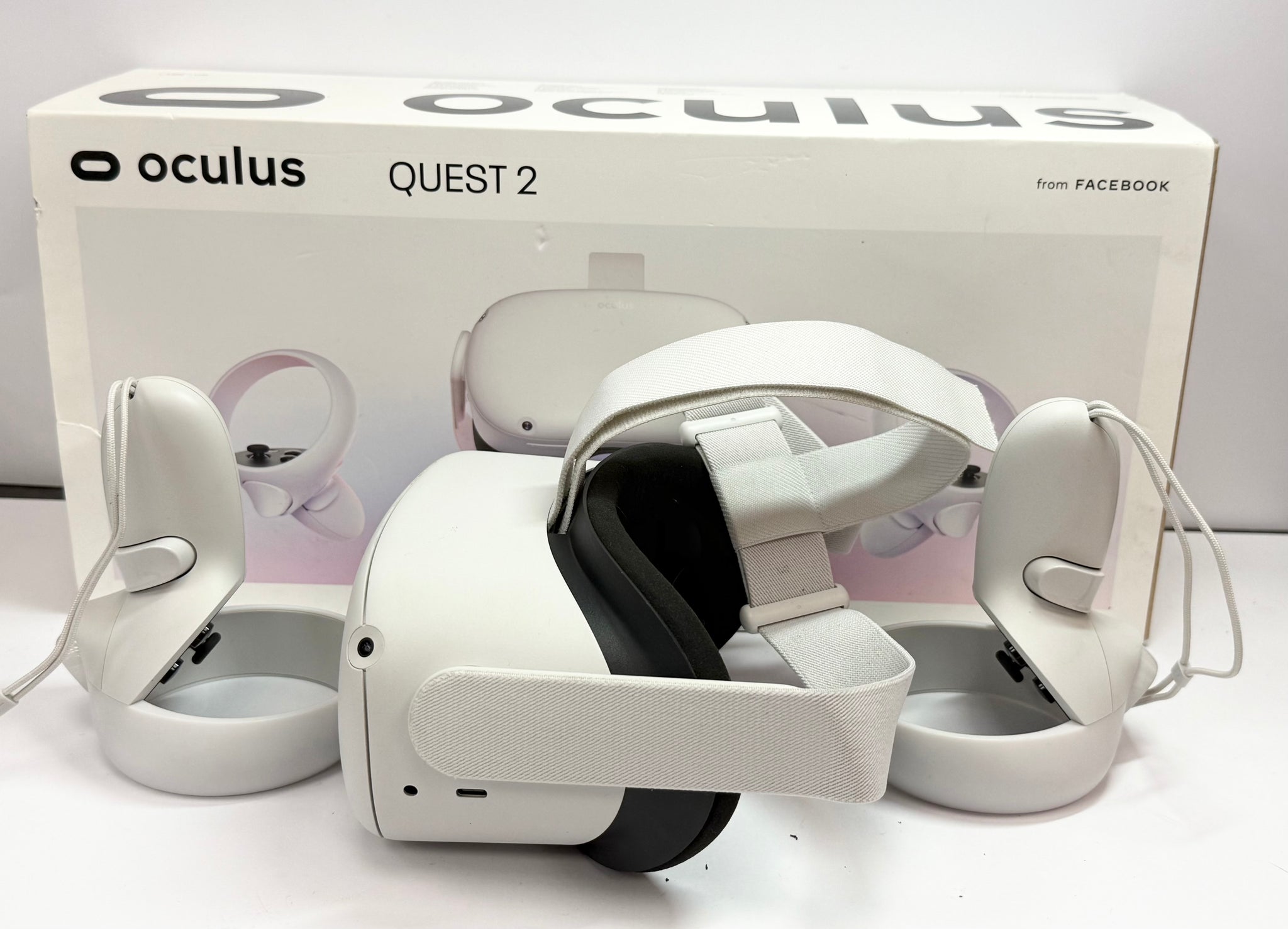 Meta Oculus Quest 2 128gb All-in-One VR Headset