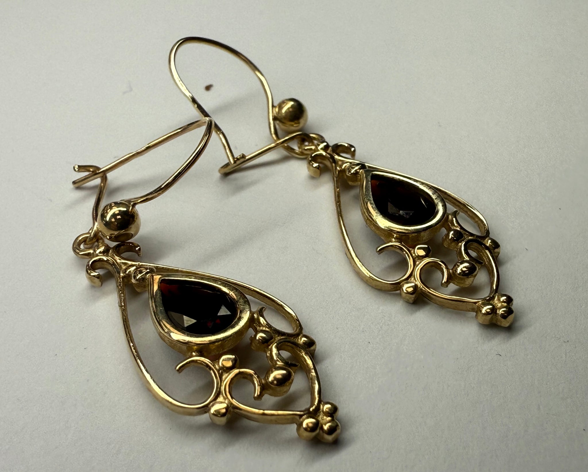9ct yellow gold earrings with red stone