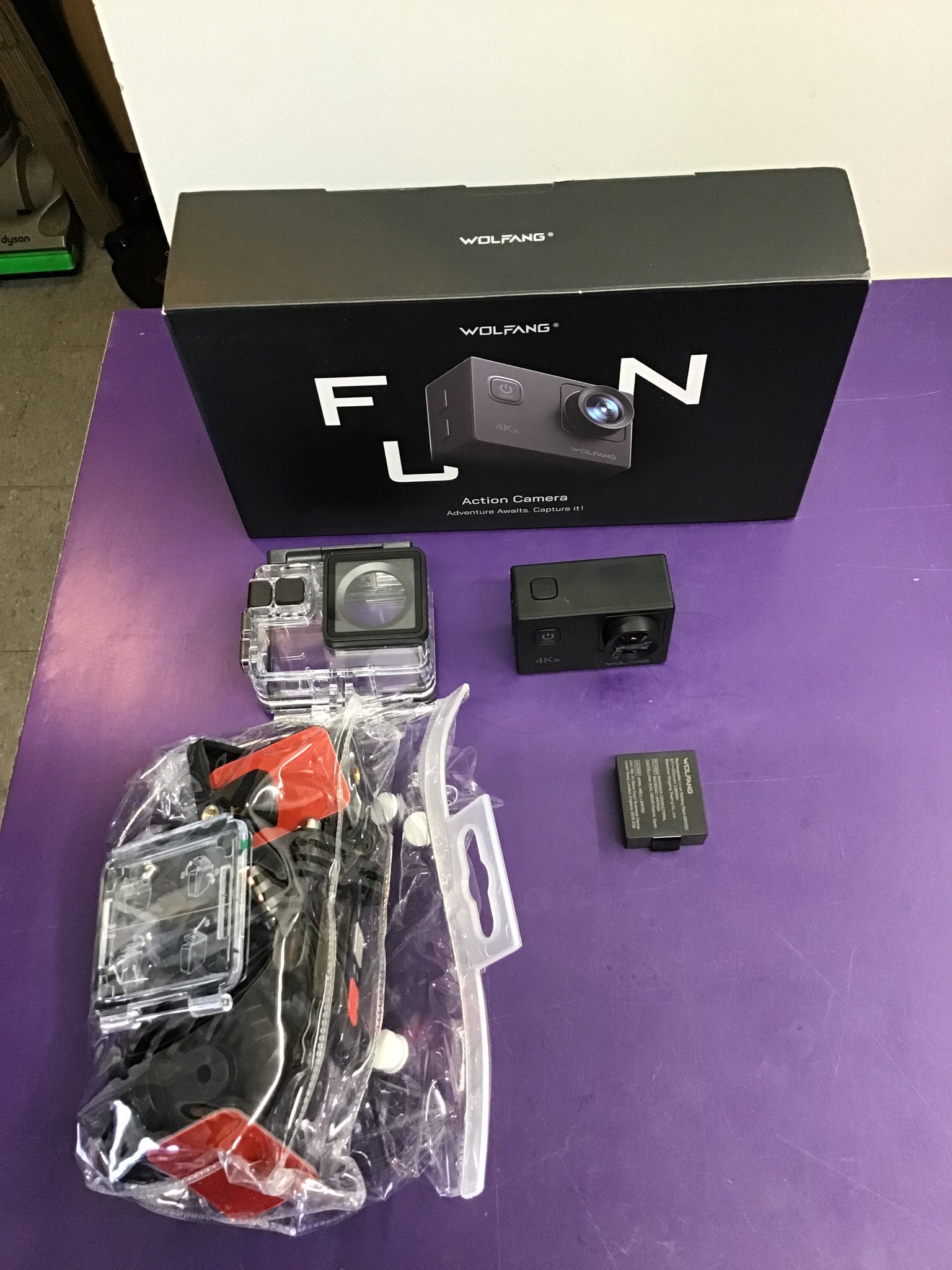 WOLFANG GA100 (30p, Wi-Fi), Action Cameras, Black