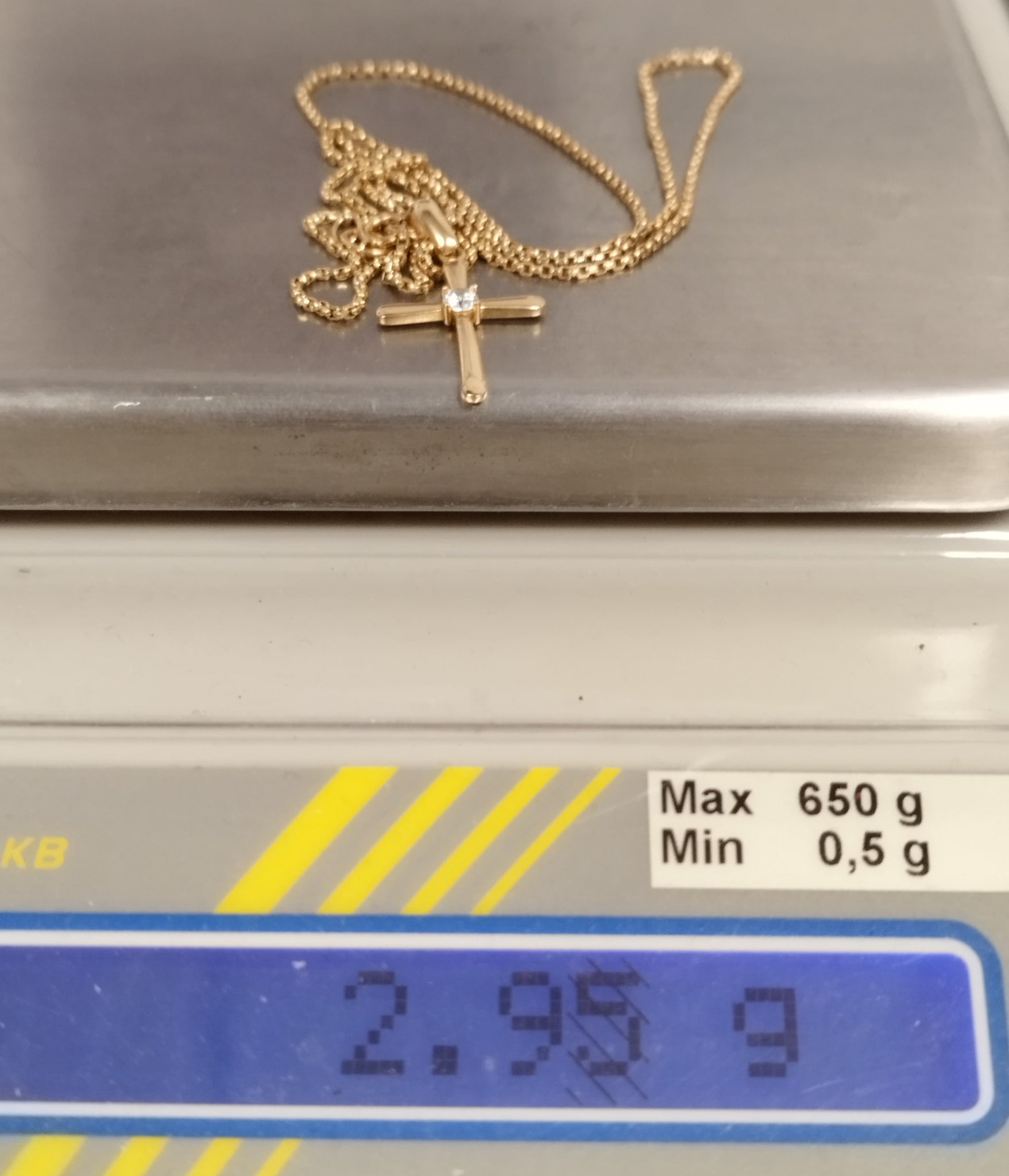 14ct Yellow Gold Cross & Box Belcher Chain