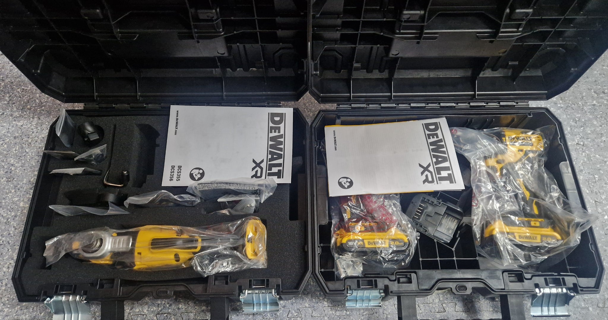 DeWalt Reconditioned DCK326D2T XR 18V Kit DCD709 DCF809 DCS355 + 2 x 2.0Ah