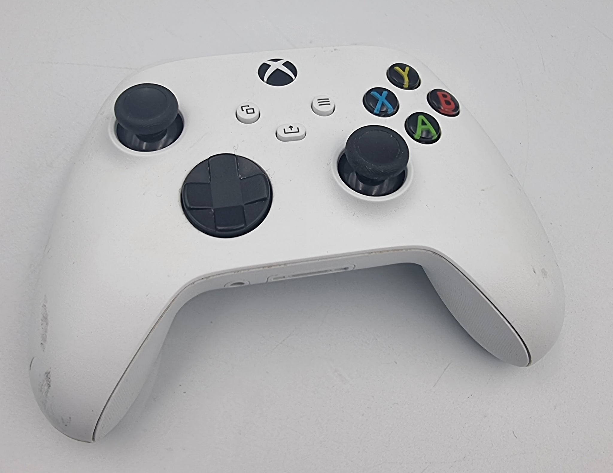 Microsoft Xbox Series S 512GB game console with 1 x controller and all leads BOXED