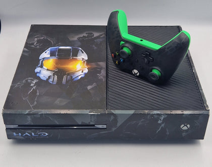 Microsoft Xbox One 500GB Console with halo skin and power A wired controller unboxed with all leads