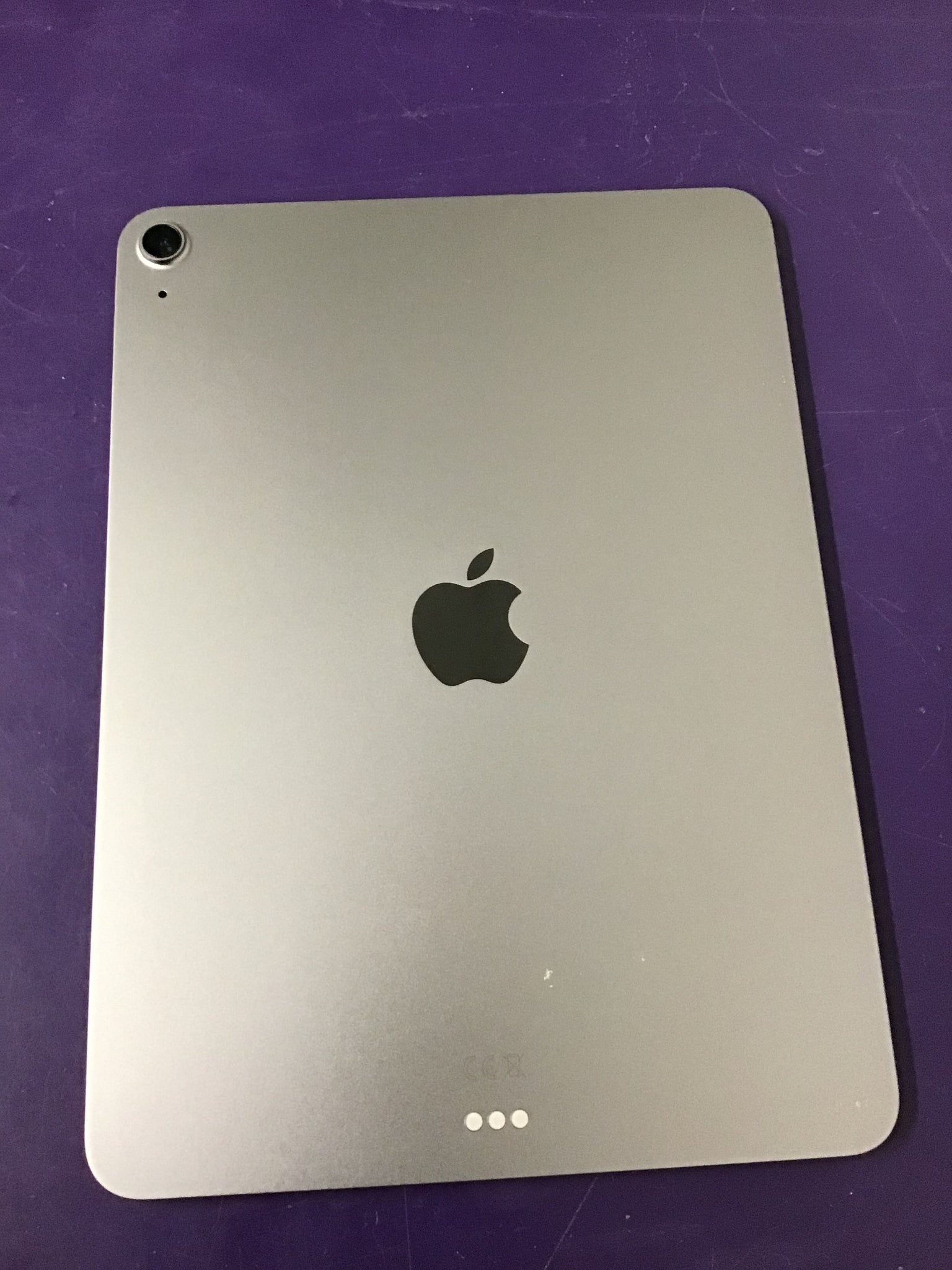 Apple 11-inch iPad Air Wi-Fi