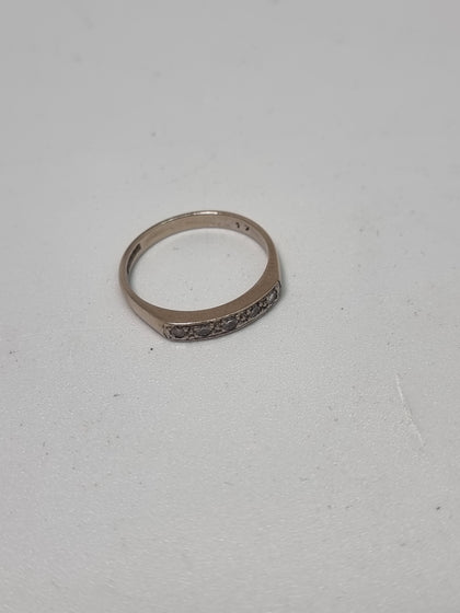 9CT White Gold Ladies Ring With Stones (NOT DIA) - 2.82 Grams - Size M