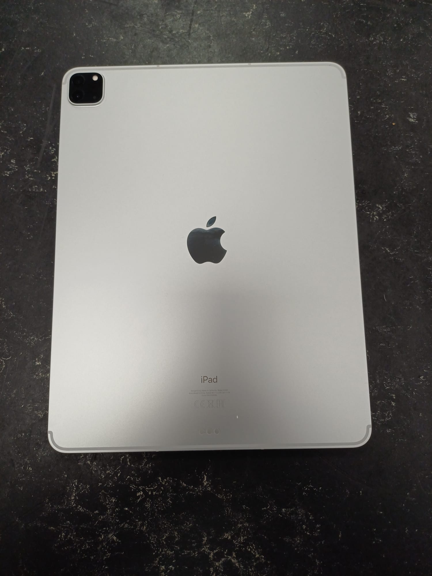 Apple iPad Pro 12.9" 5th Gen 128GB Cellular