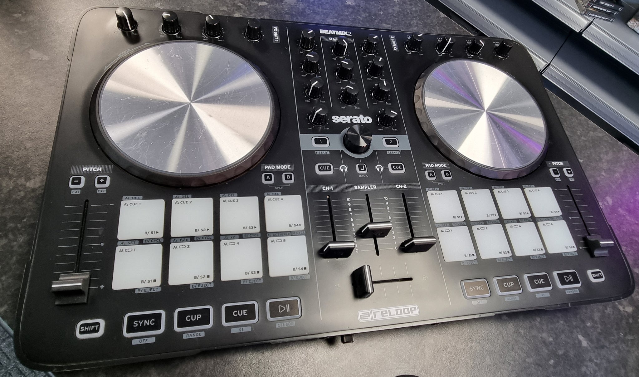 Serato beatmix 2 reloop dj controller
