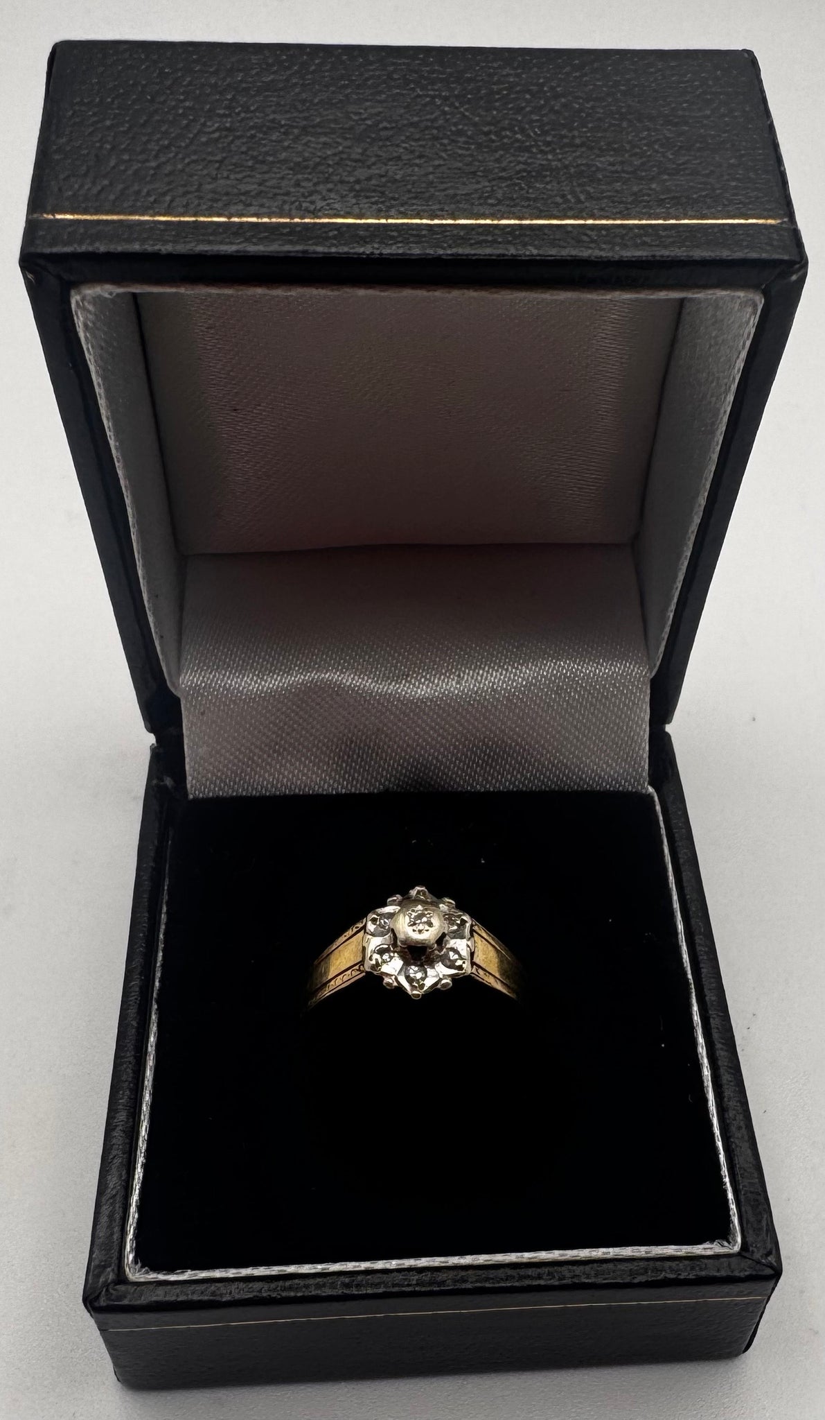 9ct gold ring size K