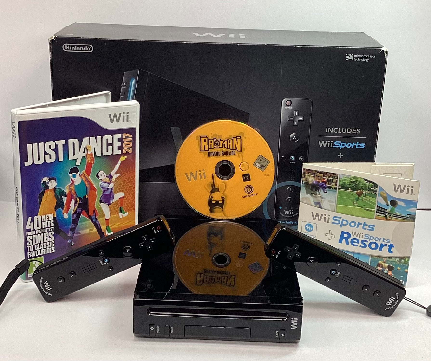 Nintendo Wii Bundle - Black