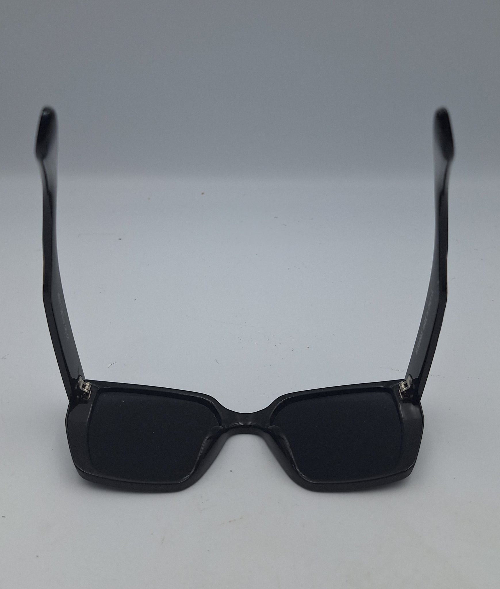 Burberry Check Square unisex Sunglasses with leather carry case and original box and authentication card