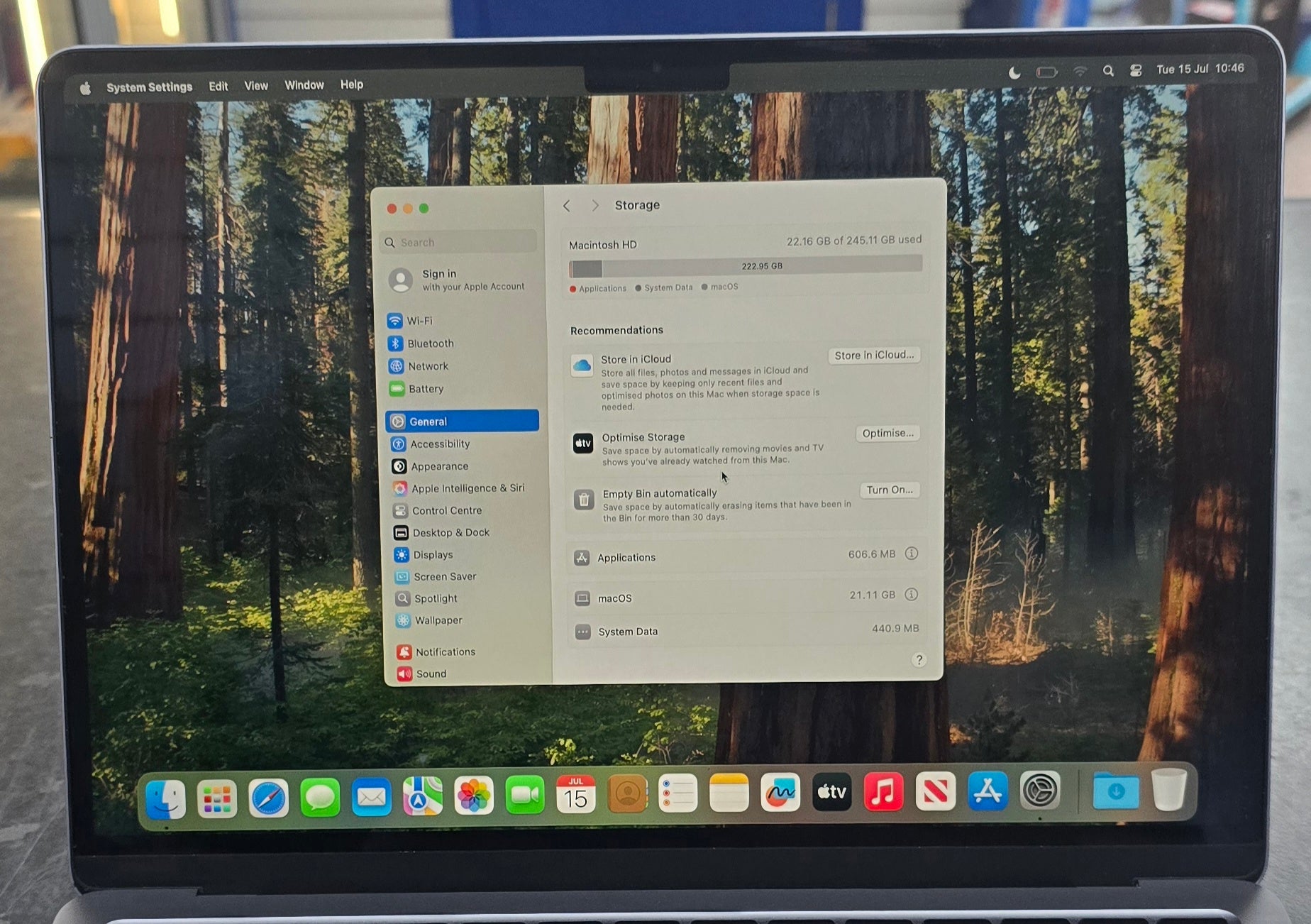 MacBook Air 13-inch - Silver - 256gb - M2 - Sequoia (2022)