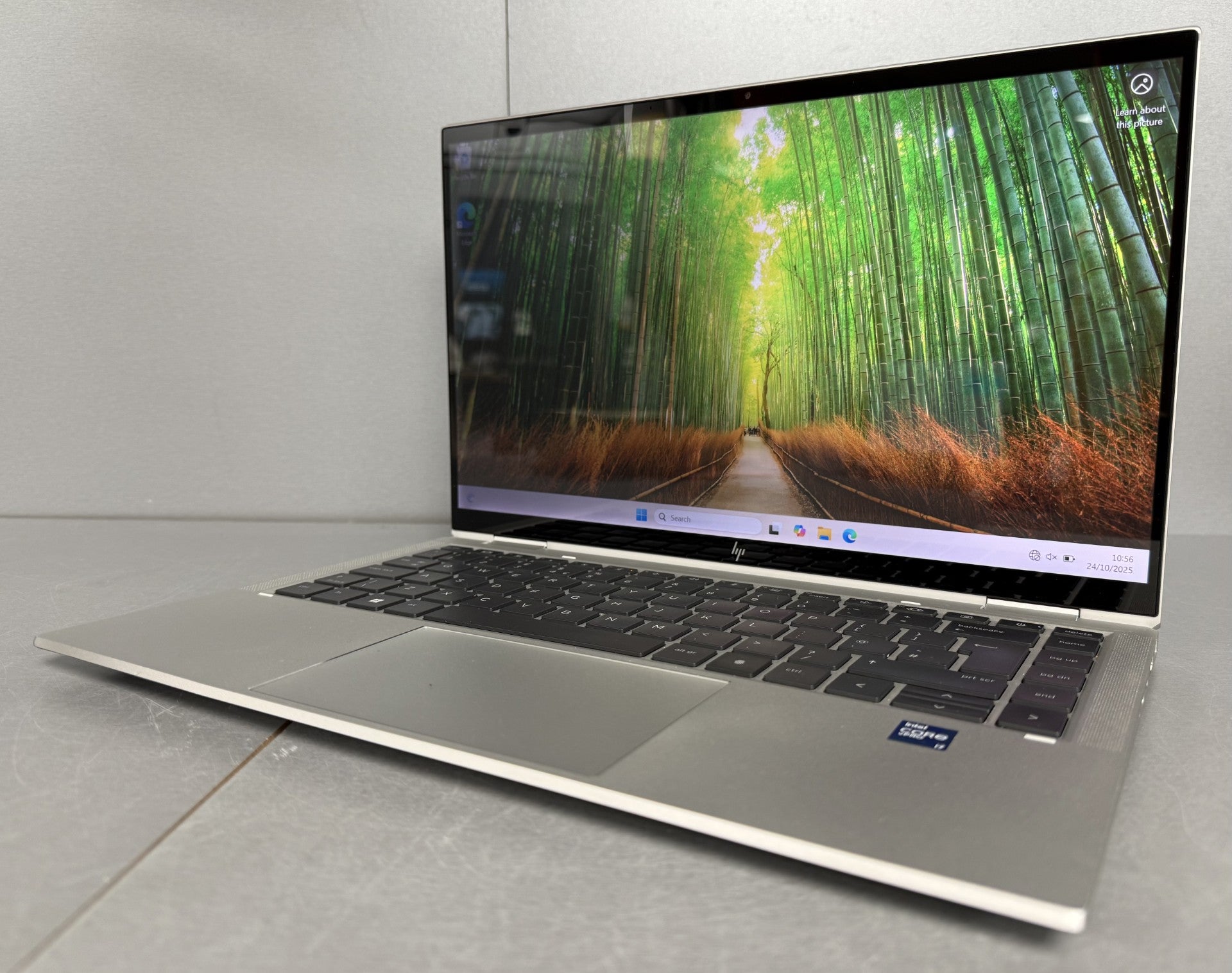 HP EliteBook x360 1040 G8 2-in-1 Touchscreen Laptop Notebook Intel i7-1185G7 ** Unboxed **
