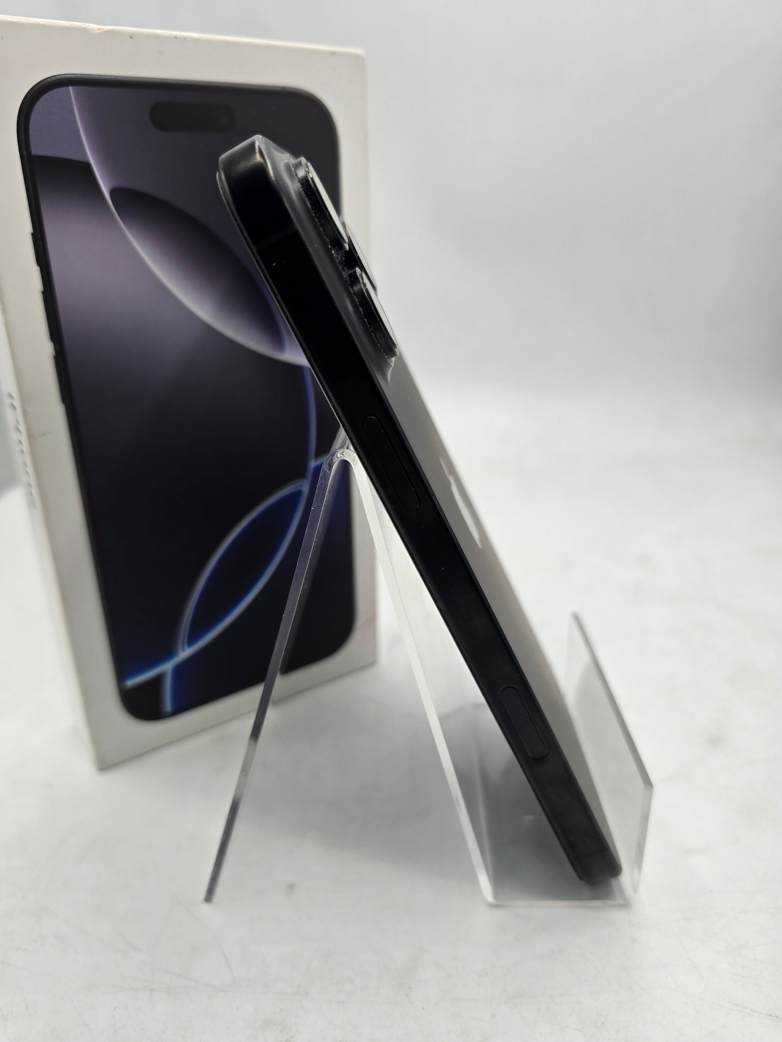 Apple iPhone 16 Pro Max