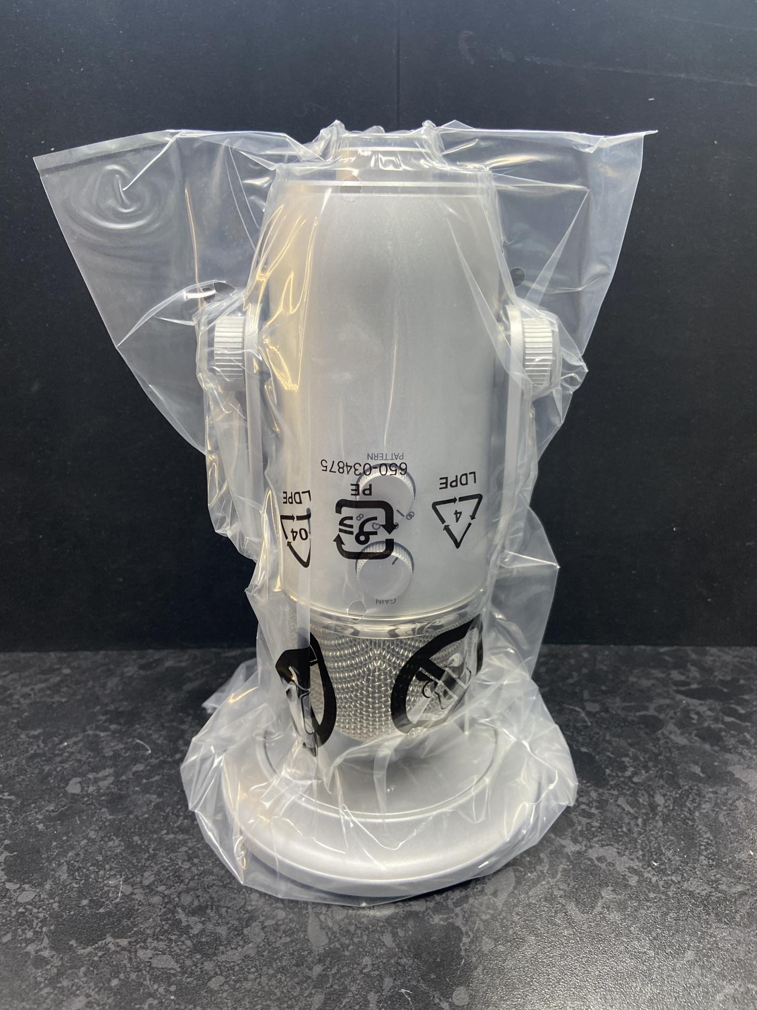 Blue Yeti Silver USB Microphone