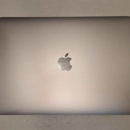 Macbook Air 10.1 16GB RAM 512GB SSD 13"Screen