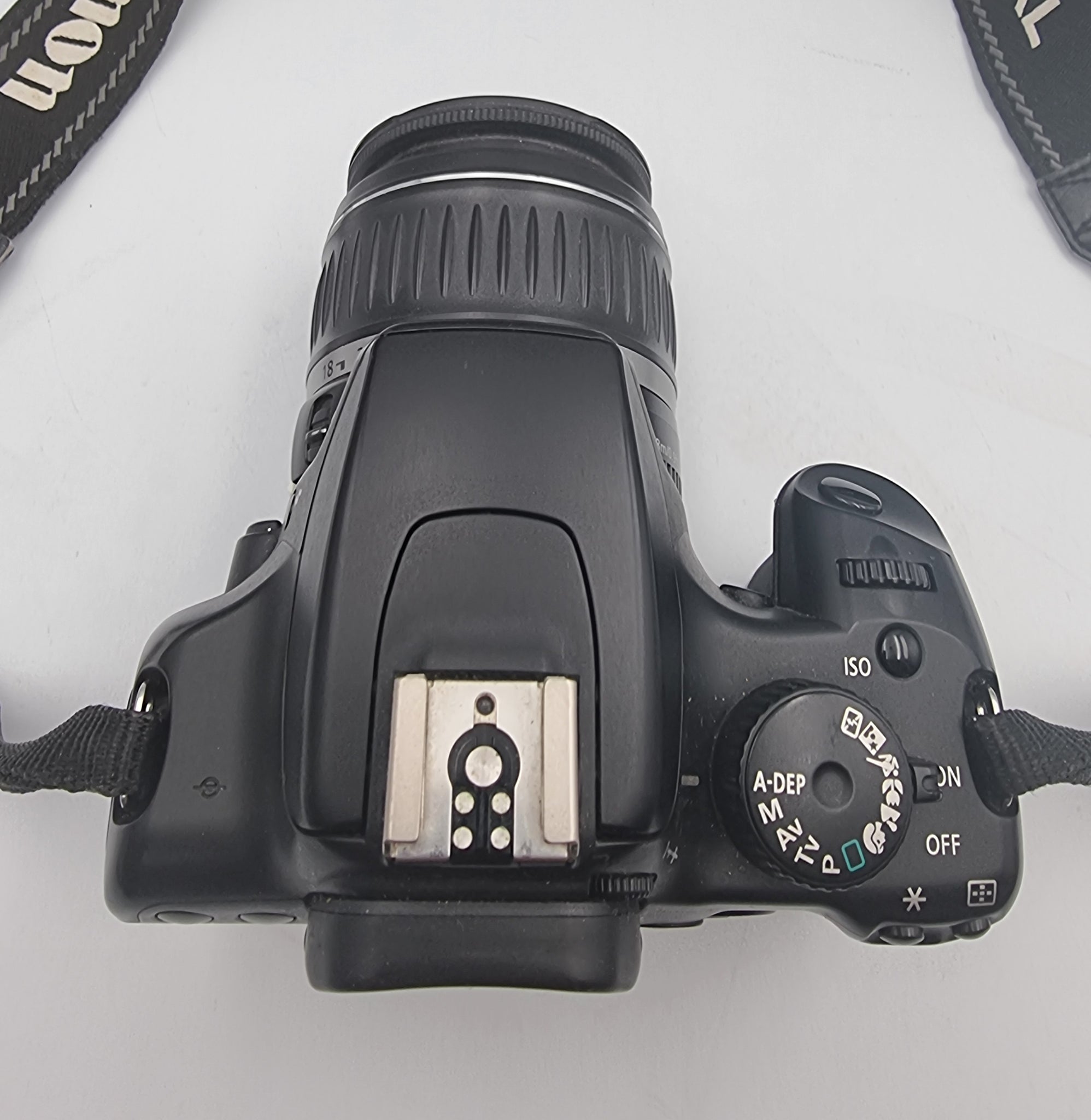 Canon Eos 1000D Digital Camera SLR 10.1mp with 2x batteries and charger. With efs 18-55mm lens (no lens cap)