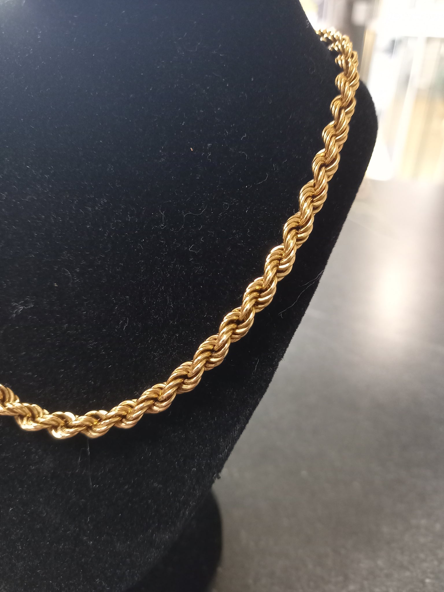 9ct Gold Rope Chain 23" 11.6g