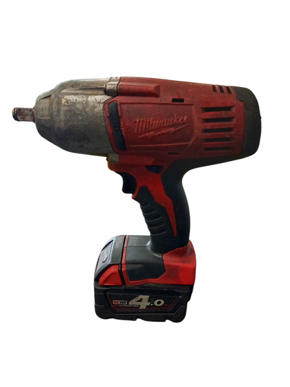 Milwaukee M18 Impact Wrench With 4.0 Battery