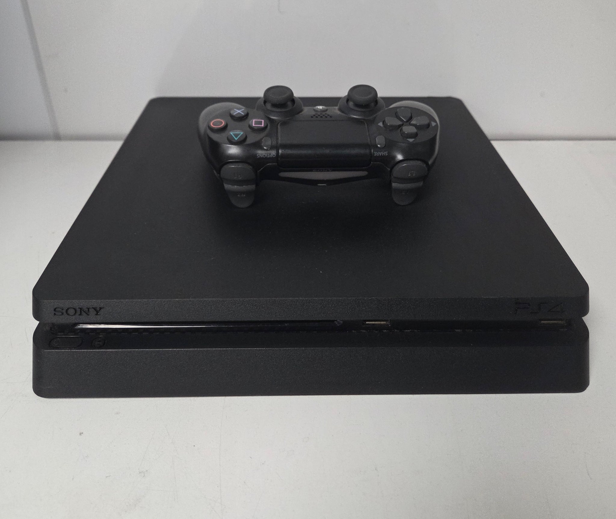 Playstation 4 Slim Console, 500GB Black with 5 Games