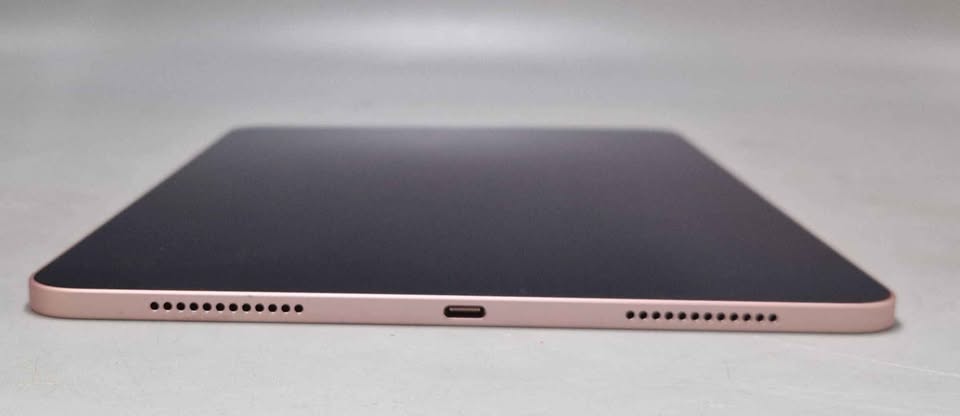 Apple iPad Air 4th Gen (A2316) 10.9" 64GB - Rose Gold, WiFi, ingraved name on the back,dint on back