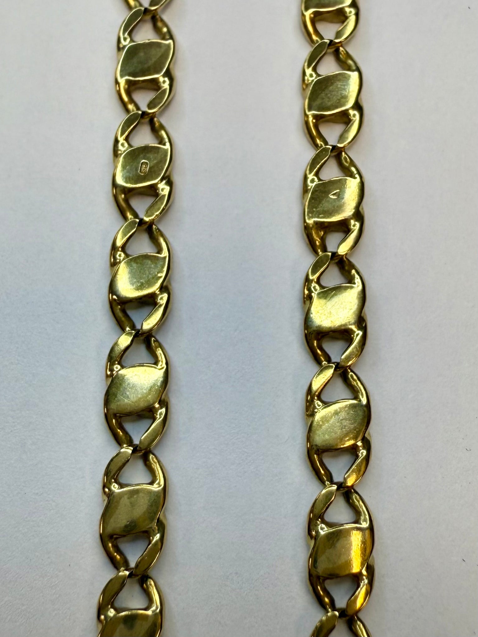 9ct Gold Oval Link Chain 21”
