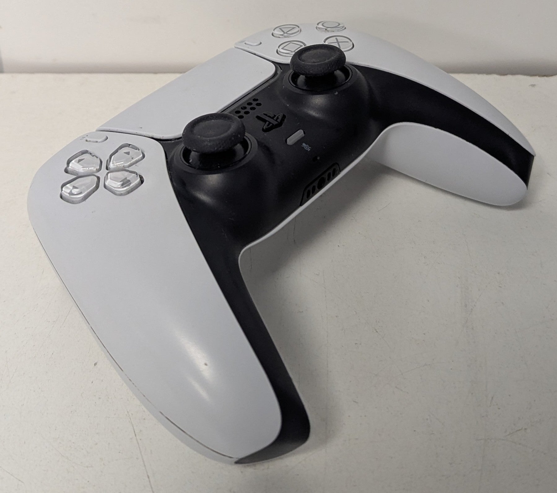 PlayStation 5 DualSense Wireless Controller