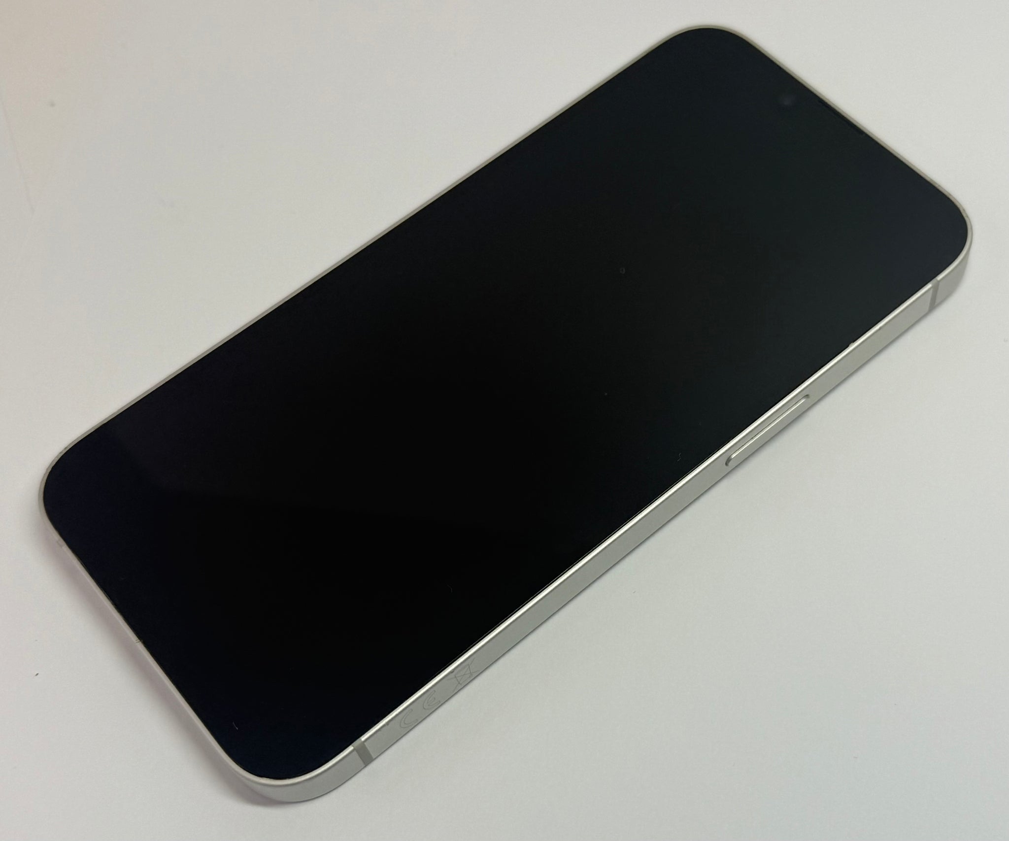 iPhone 16e 128gb unlocked to any network