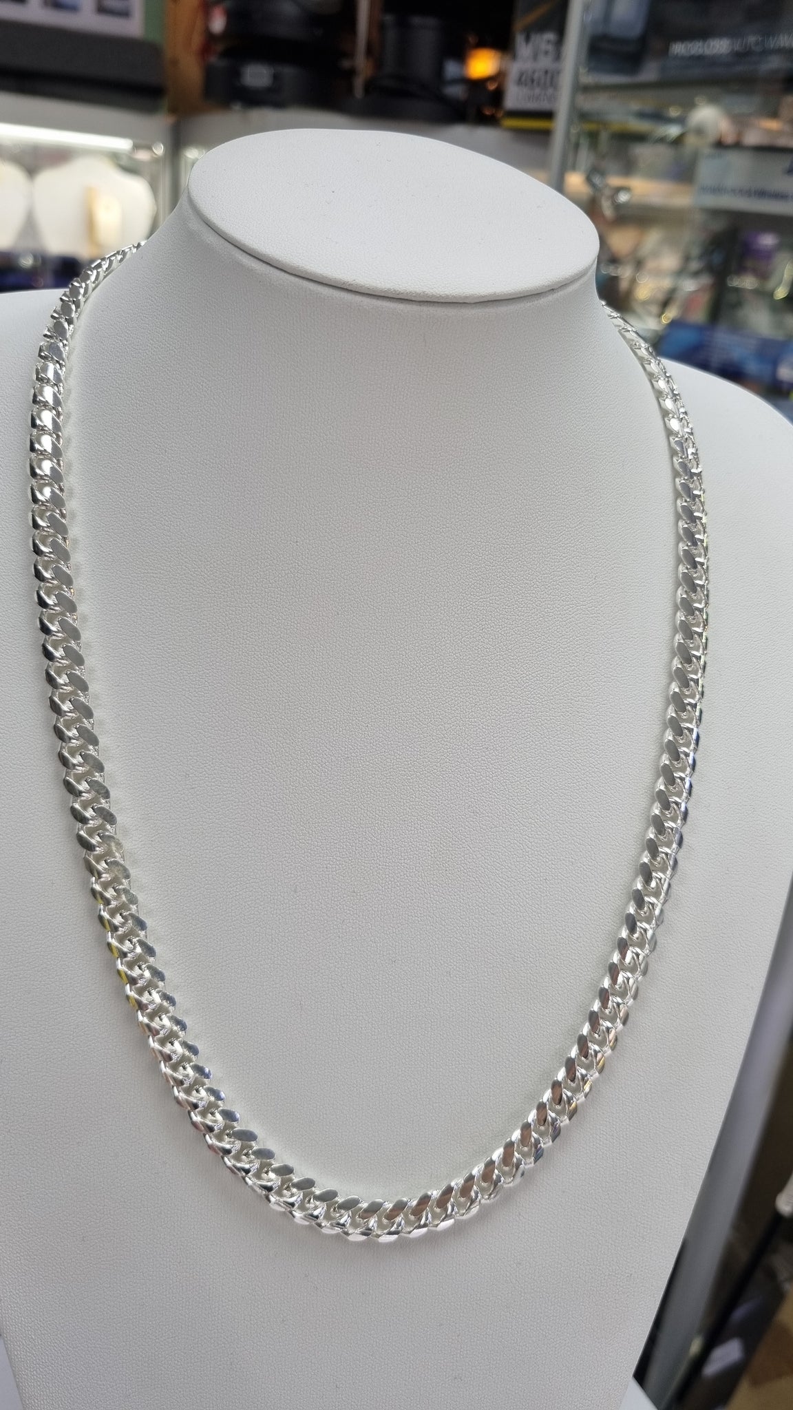 Silver Curb Chain 24" ***Brand New***