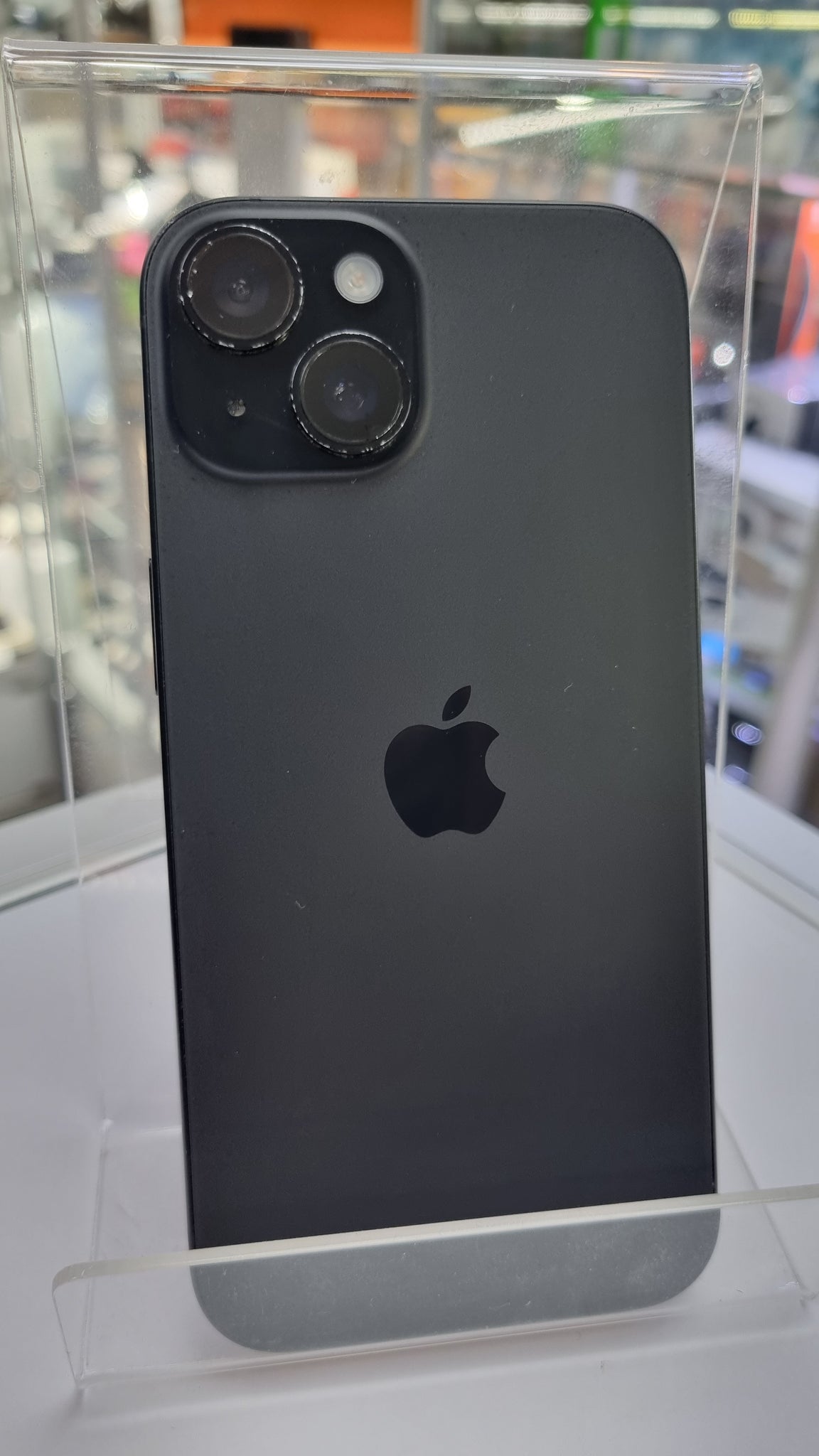 Apple iPhone 15 - 128 GB - Black