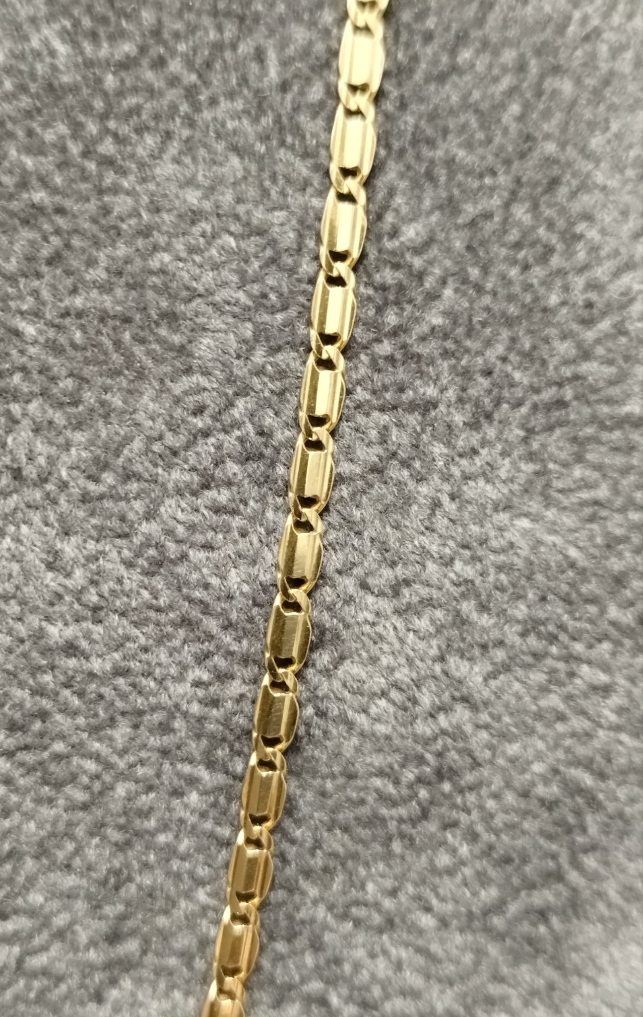 14ct Solid Yellow Gold Stylish Design Link Chain