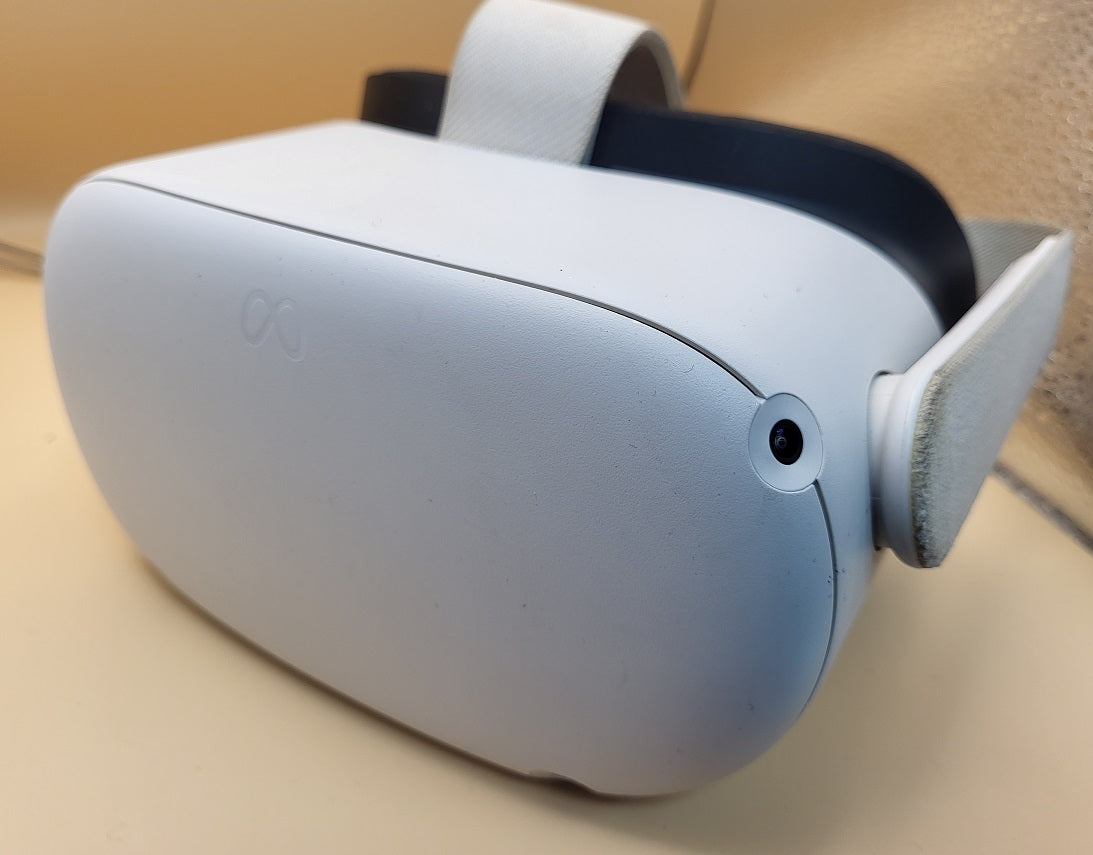 Meta/Oculus Quest 2 VR Headset (With Controllers) - 128GB | Cash