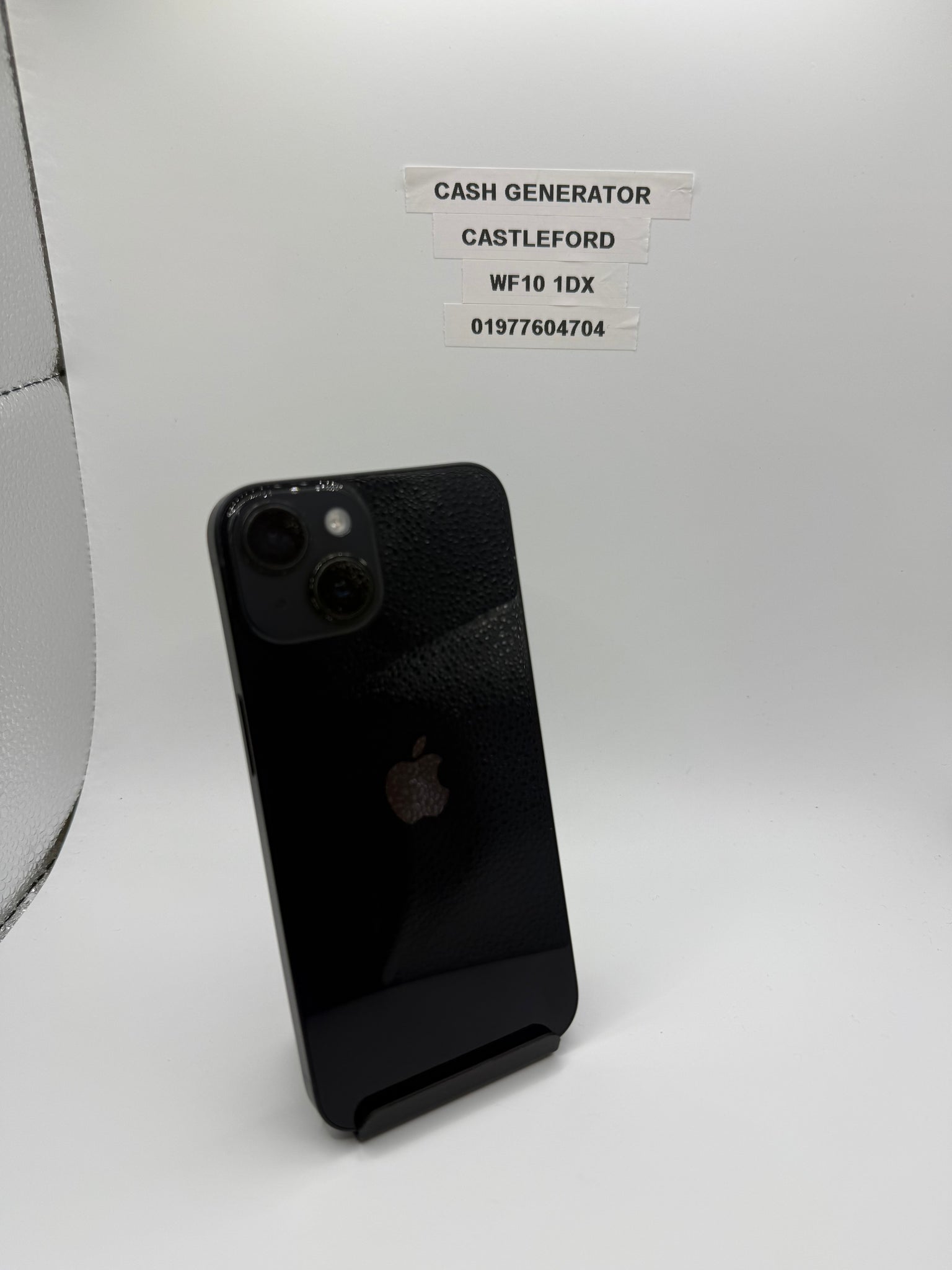 *SALE* iPhone 14 - 128gb - IOS 18 - Unlocked