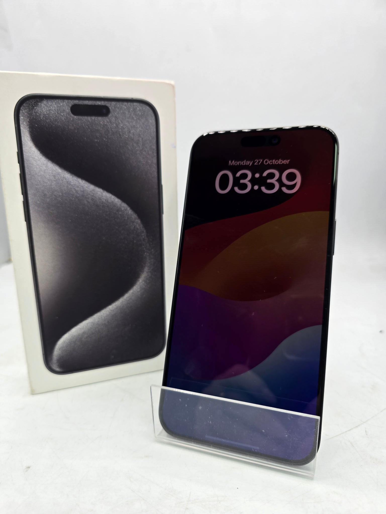 iPhone 15 Pro Max 256GB Black Titanium Unlocked - Very Good