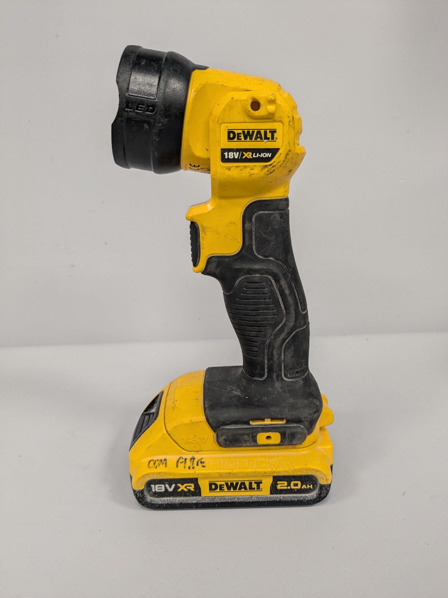 DeWalt DCL040 18V XR LED Torch