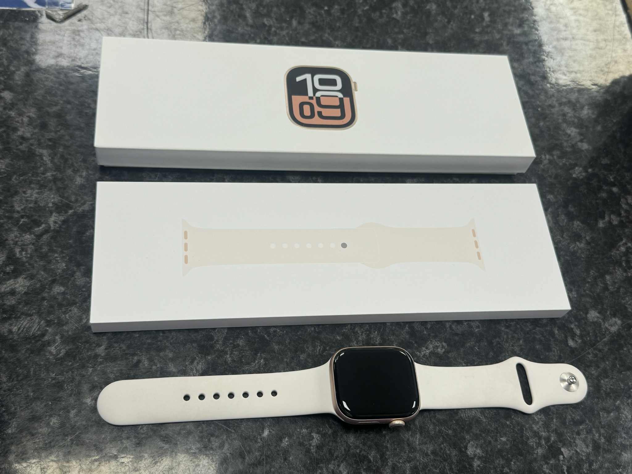 Apple Watch Series 10 42mm Rose Gold, Boxed Grade B