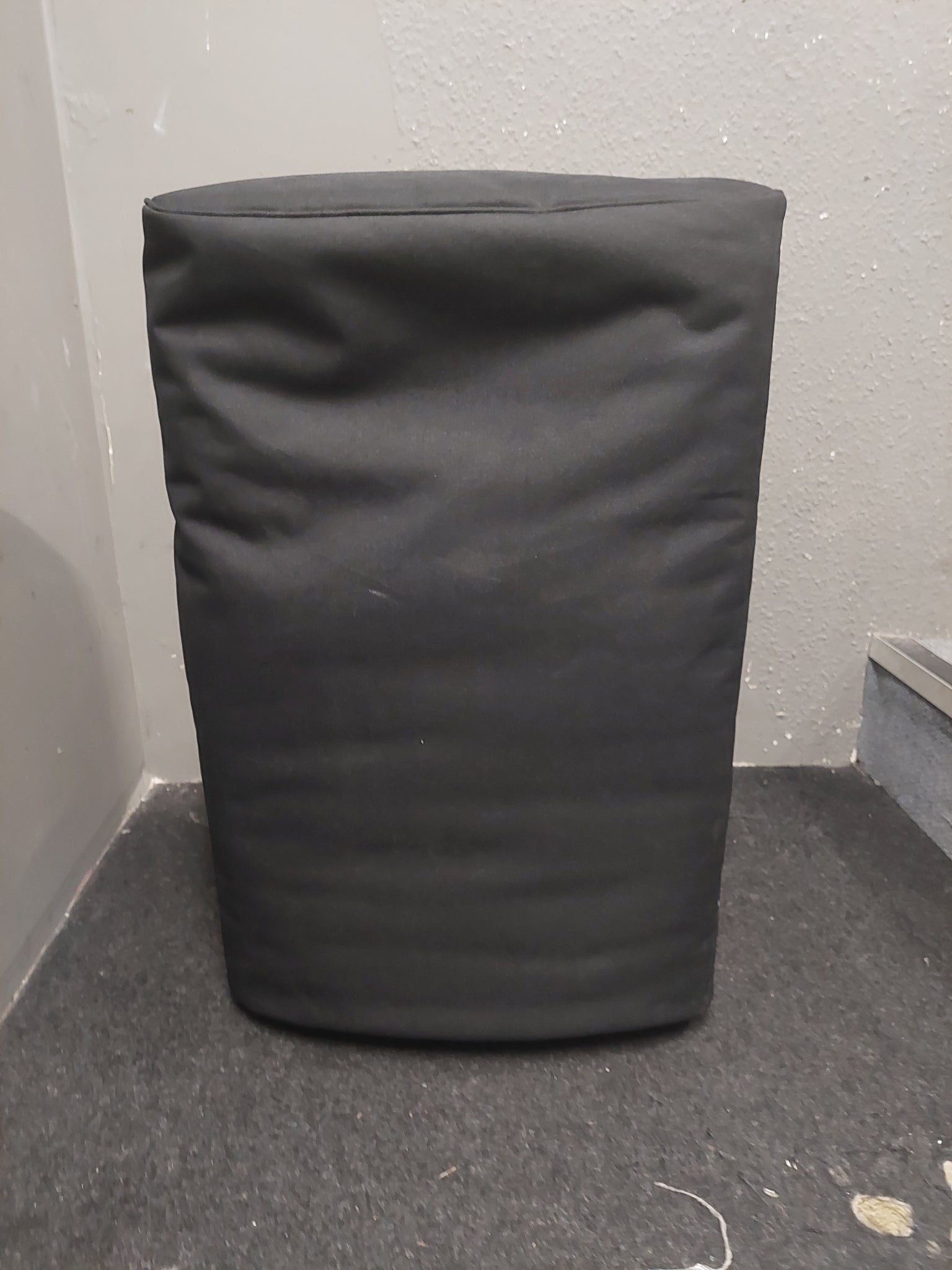 BEHRINGER EUROLIVE B215A Active PA Speaker