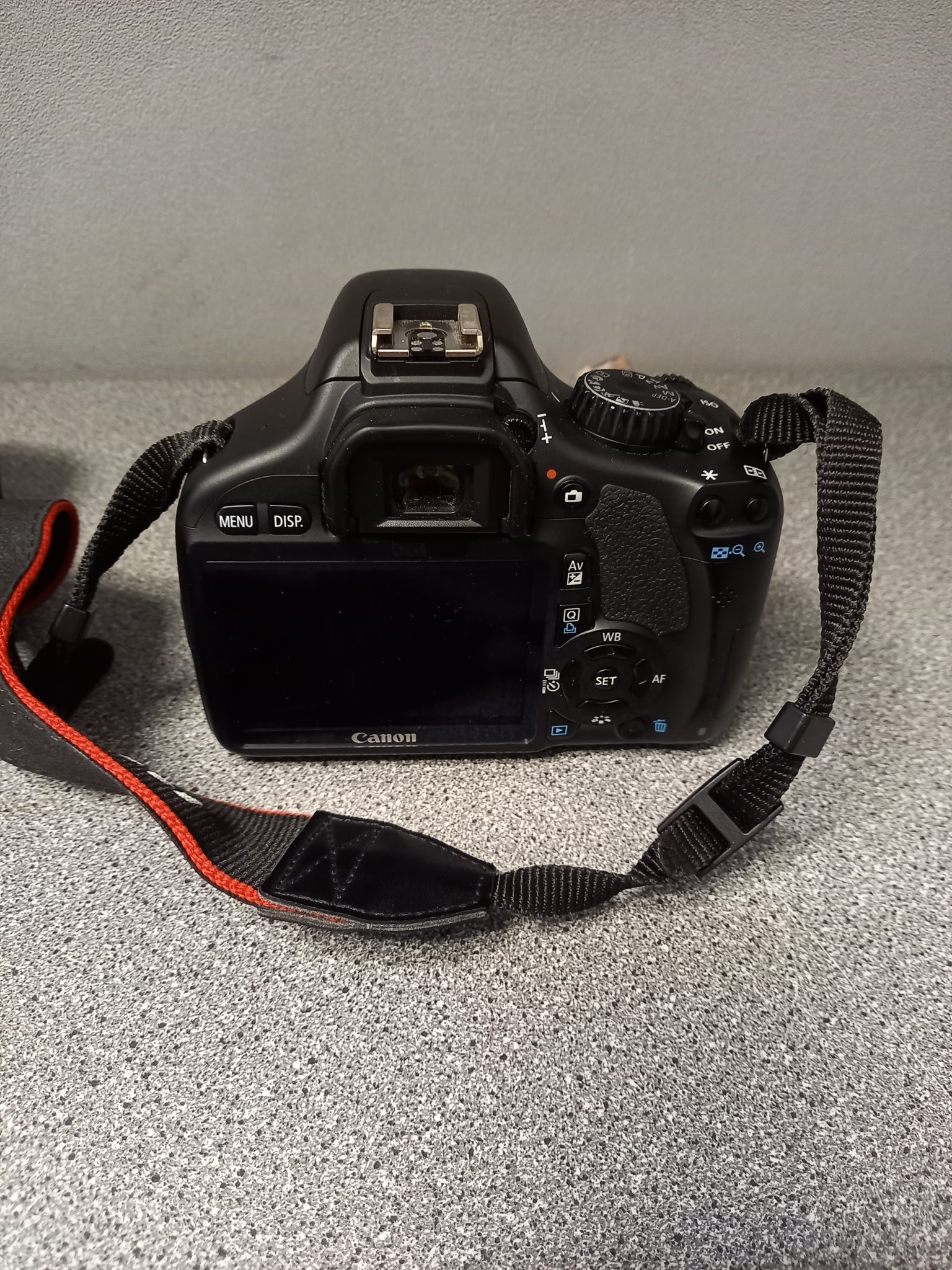 Canon EOS 550D Camera  With 18-55mm Lens