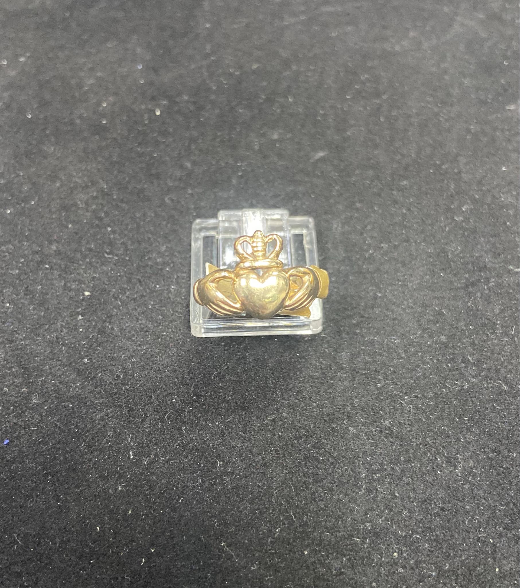 9ct Gold Heart Ring (Size L) 2.72g