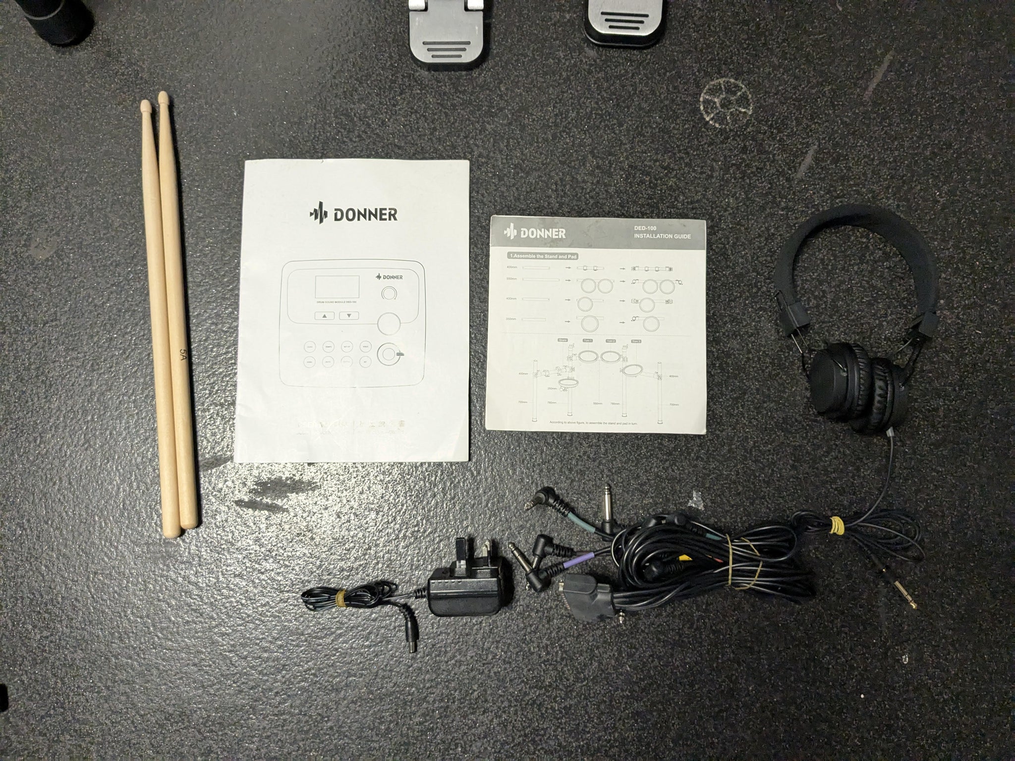 Donner DED-100 Electronic Drum Set, Eight Pieces Mesh Electric Drum Set