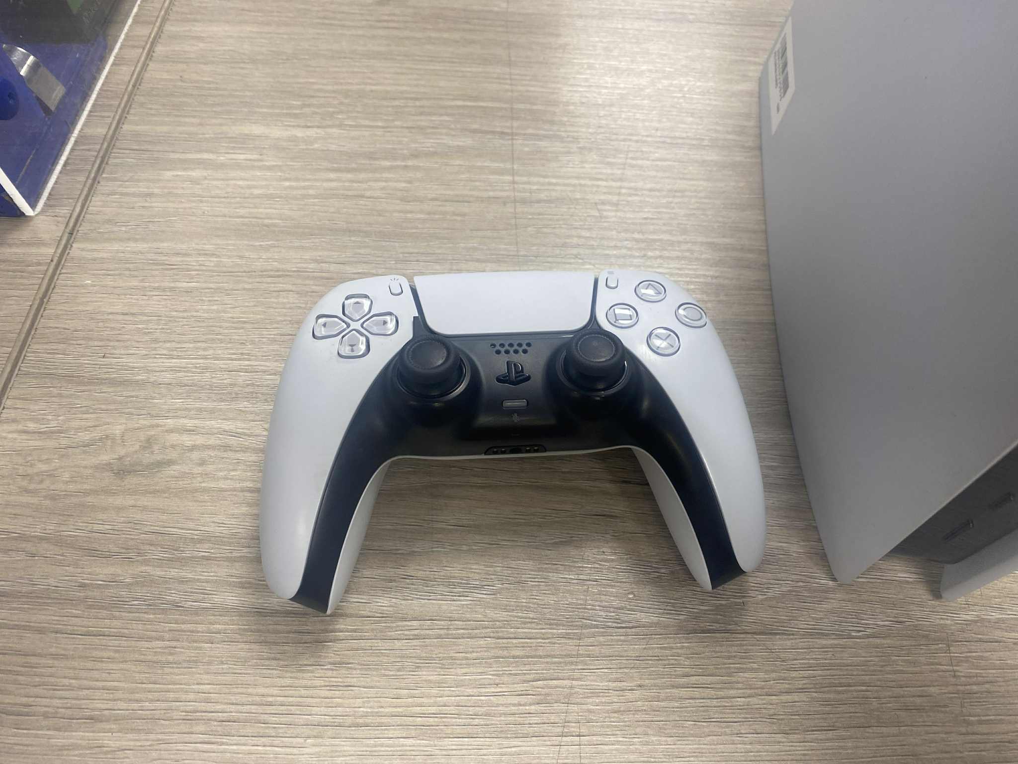 PS5 cunky w/disc + pad