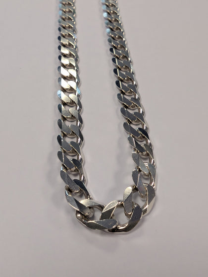 Silver curb chain  20