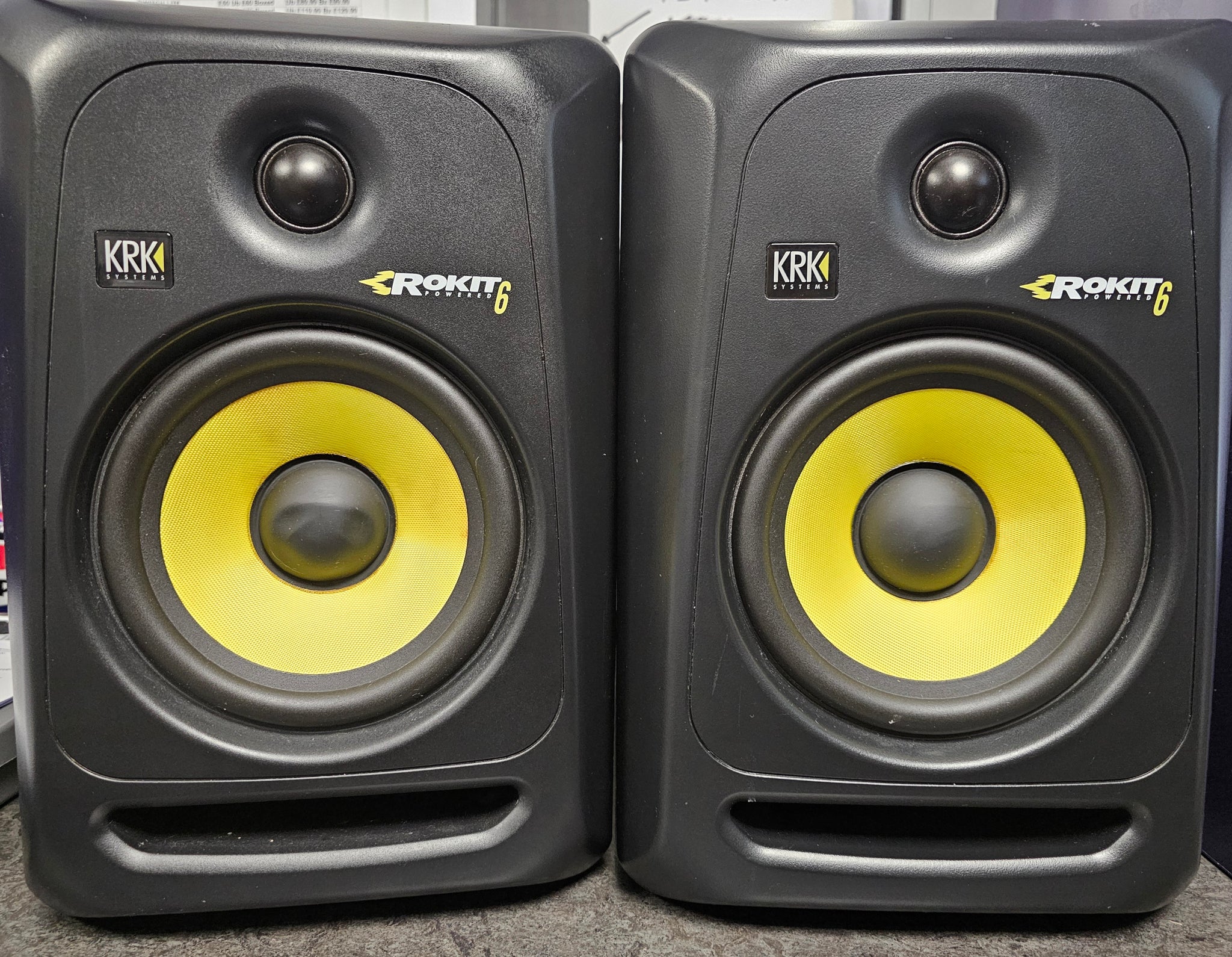 **collection only**Krk Rokit 6 Rp6g2 Powered Monitor Speakers Pair (Model RP6G3-UK)