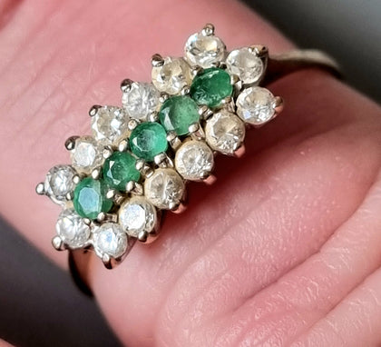 9ct gold ring with CZ and green stones.